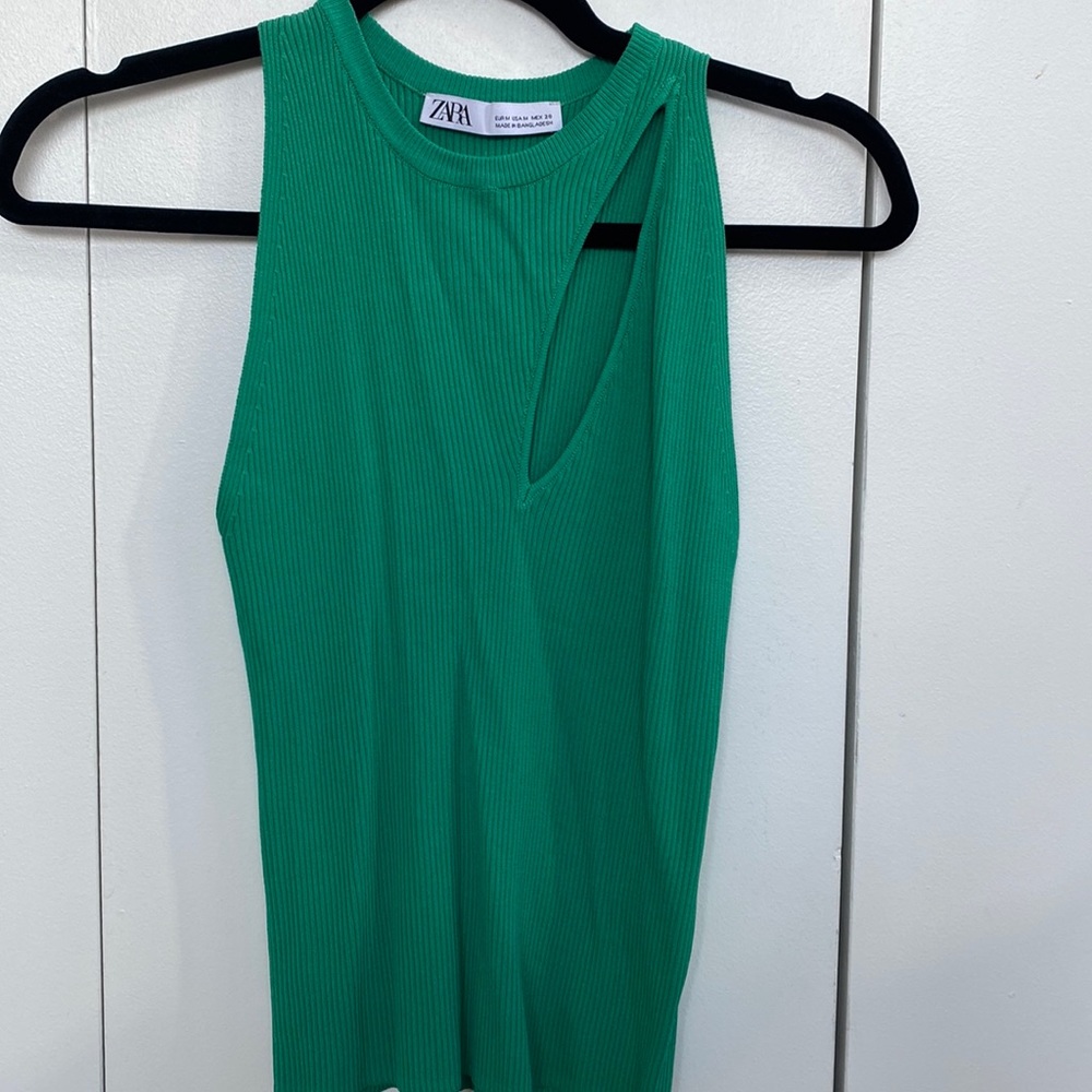 Zara Emerald Ribbed Tank with Cutout - NEW